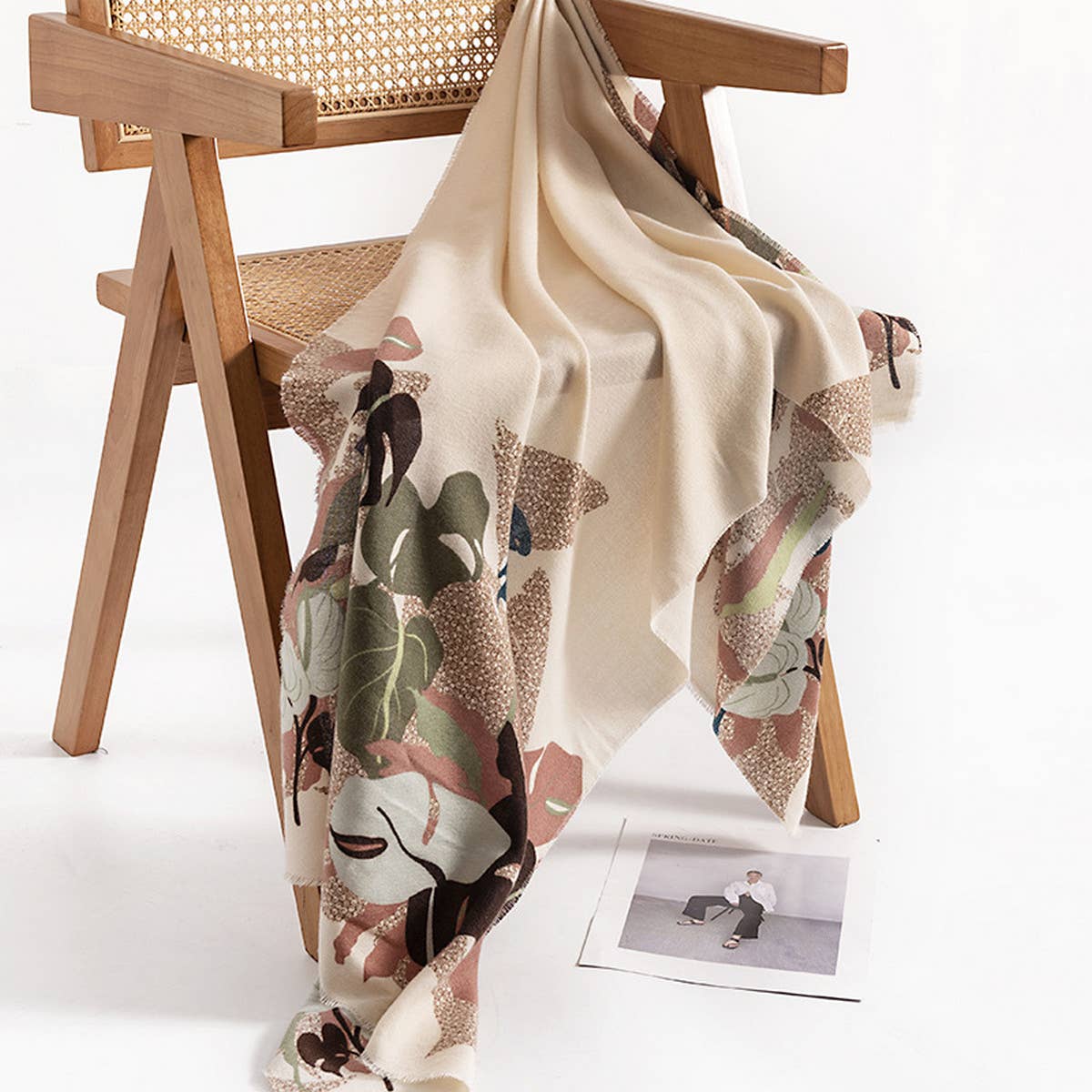 Floral Scarf - Elegant Vintage Winter Wrap