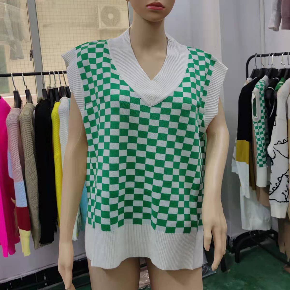 COLOR CONTRAST PLAID TEMPERAMENT V-NECK WOOL VEST