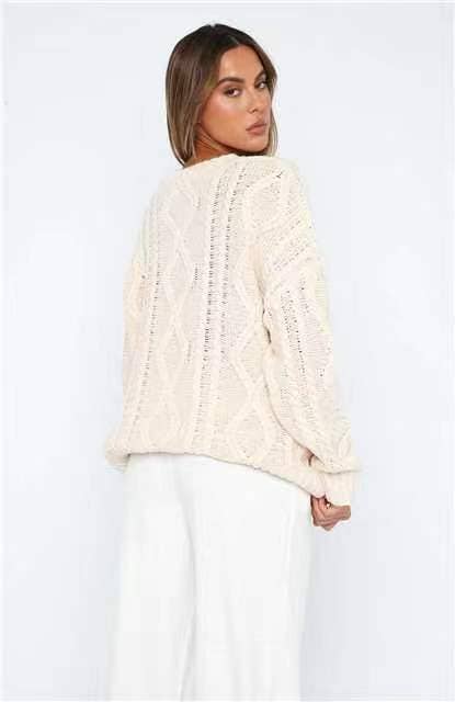 COMFORTABLE CREW-NECK LONG-SLEEVED SWEATER