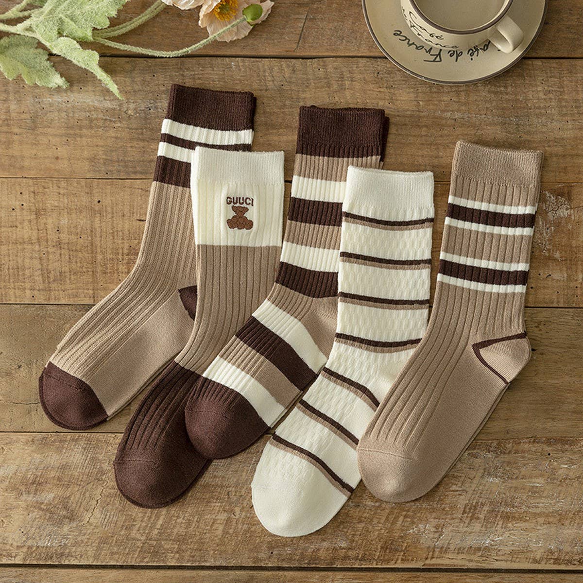 BROWN STRIPED EMBROIDERED BREATHABLE STACKED SOCKS_CWMS1115