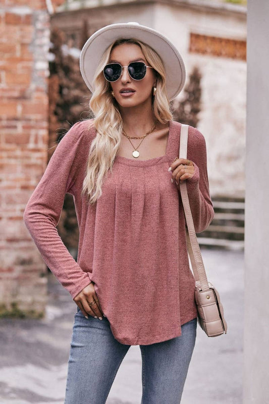 CWTBLL2738_SQUARE-NECK PLEATED LONG-SLEEVED TOP
