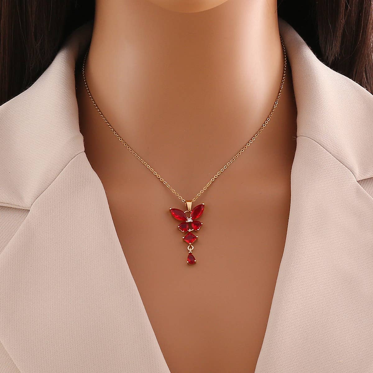 STYLISH BUTTERFLY TASSEL PENDANT NECKLACE_CWAHA0880