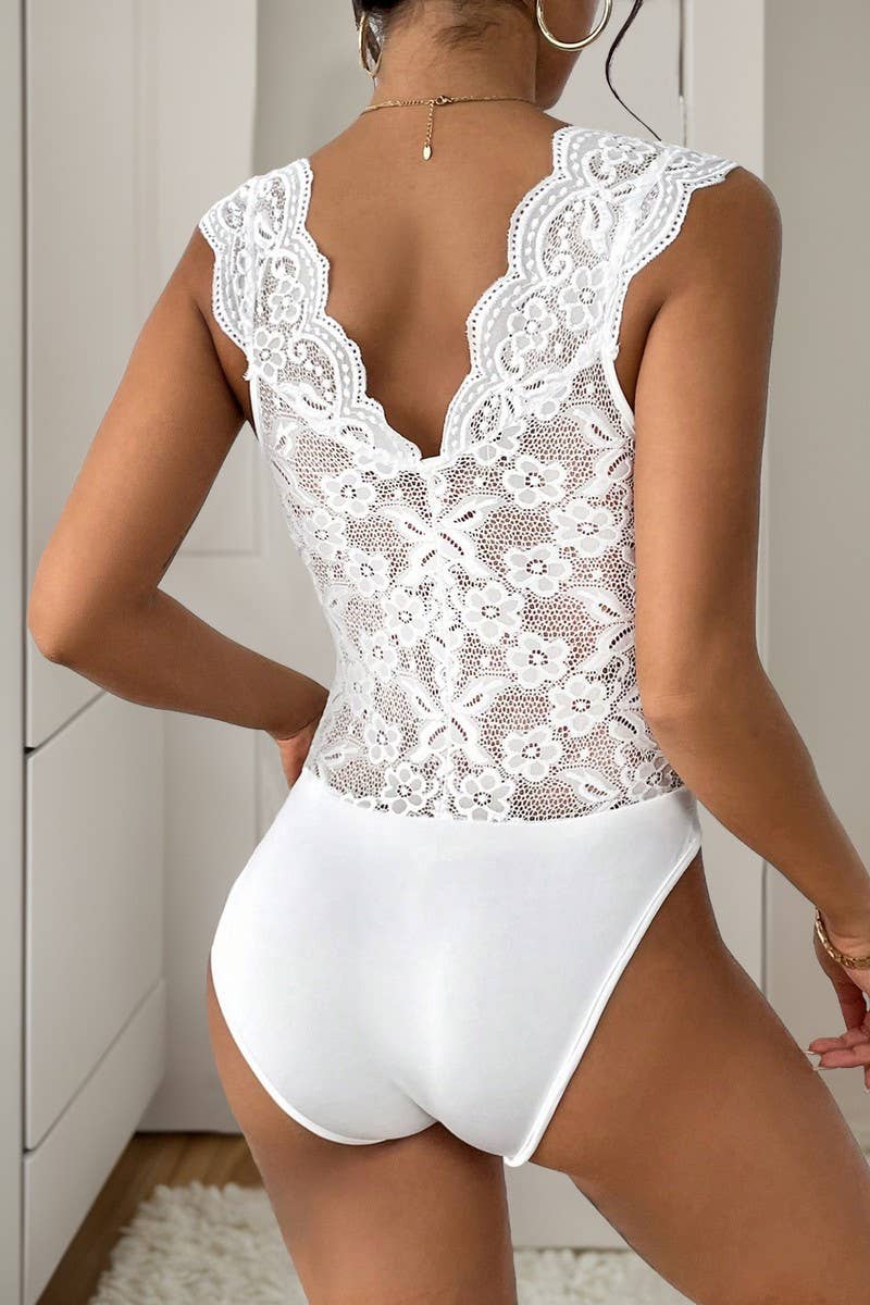 CWSBS0219_SOLID V-NECK LACE SLEEVELESS SEXY JUMPSUIT