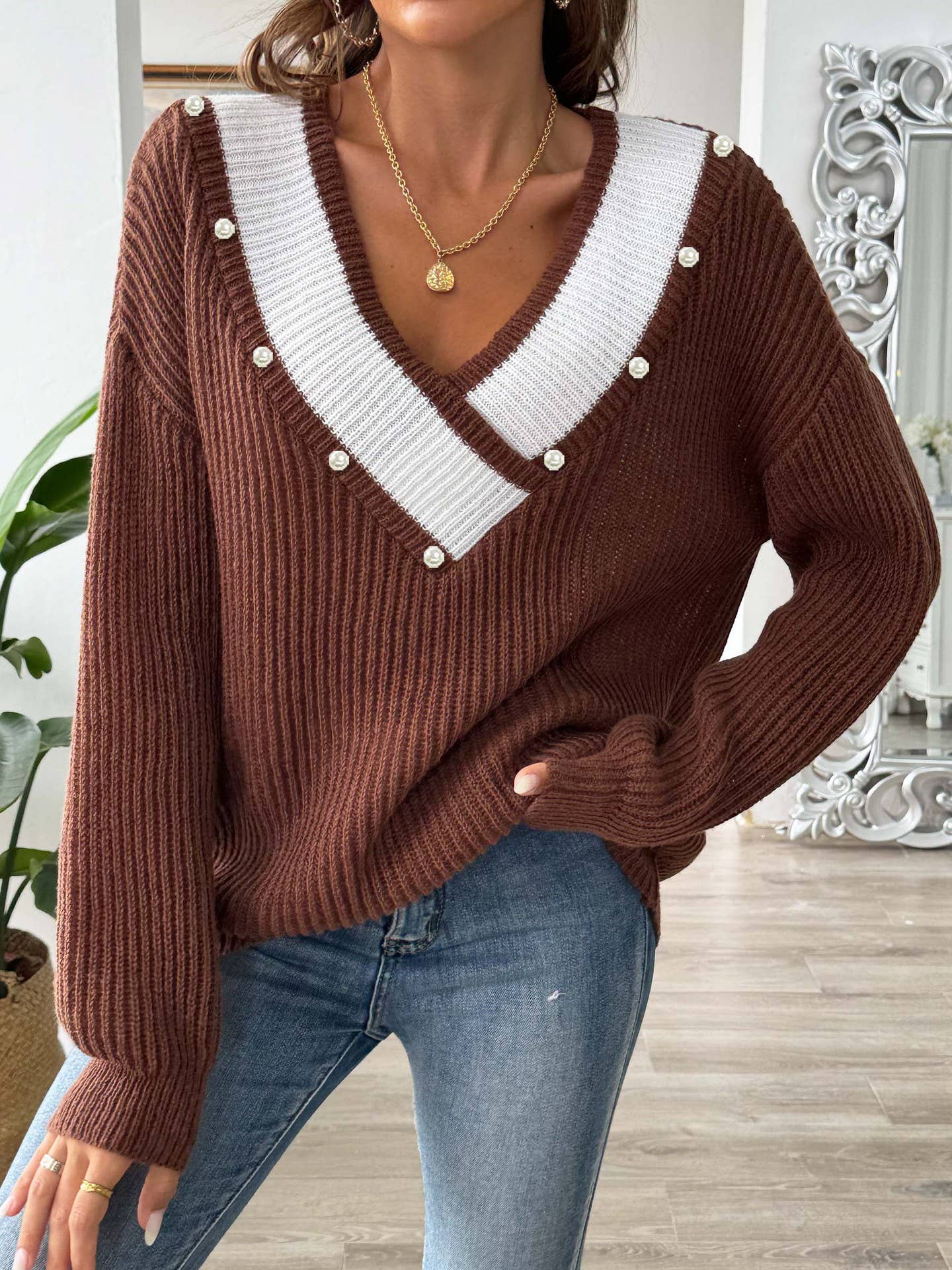 Contrast color v-neck loose sweaters