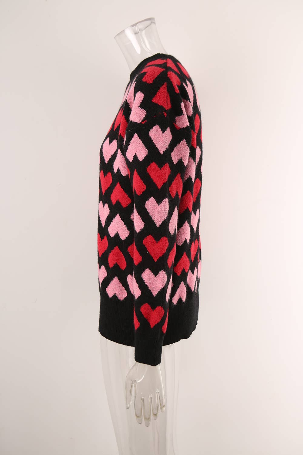 CREW-NECK PULLOVER SWEATER FOR VALENTINE'S DAY