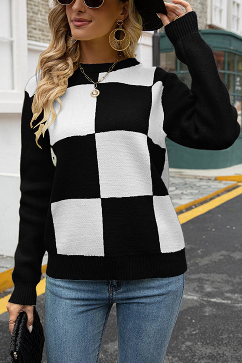 CREW-NECK PLAID SWEATER IN CONTRASTING COLORS