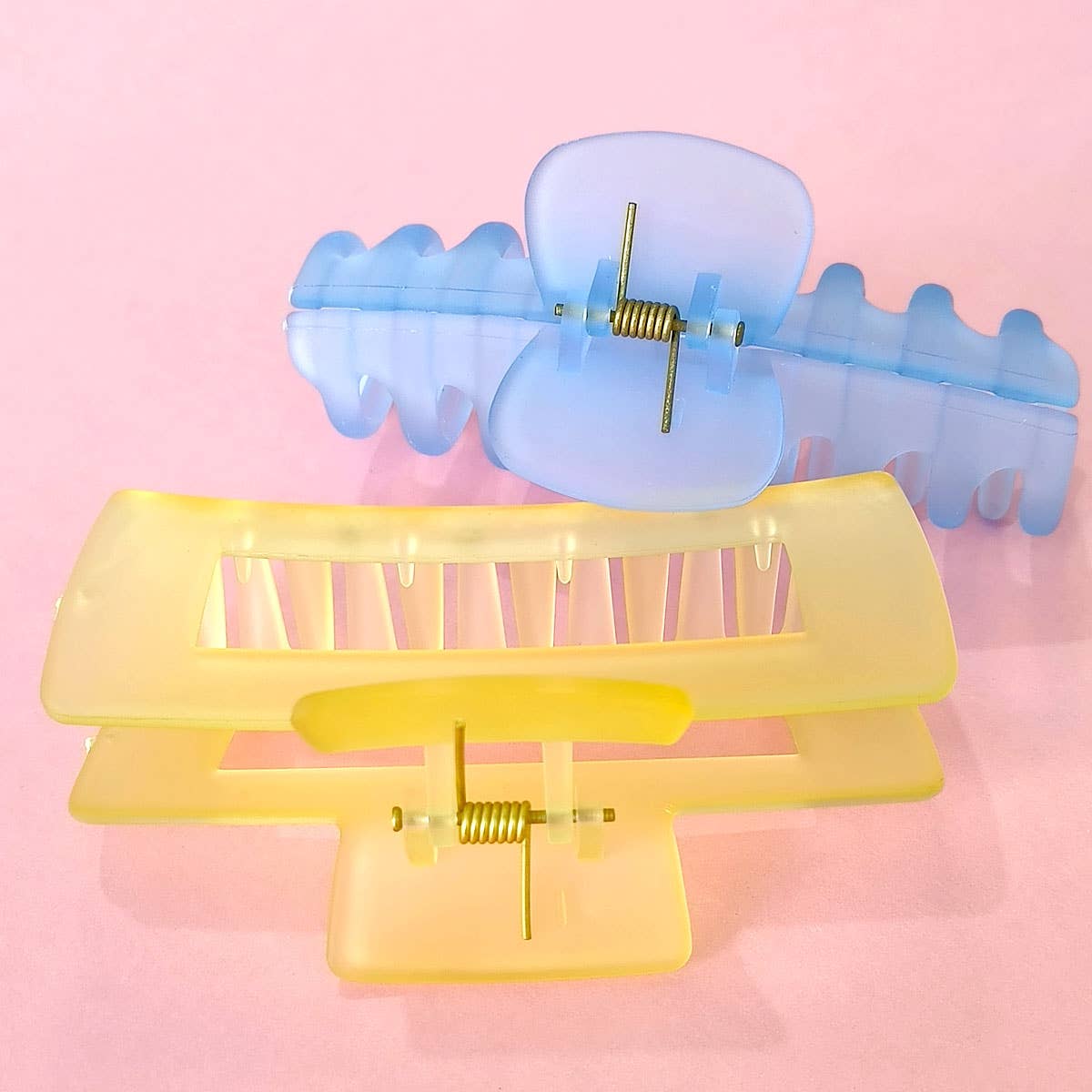 Summer Jelly Hair Claw - Avocado Green Matte Clip_CWAHA0093