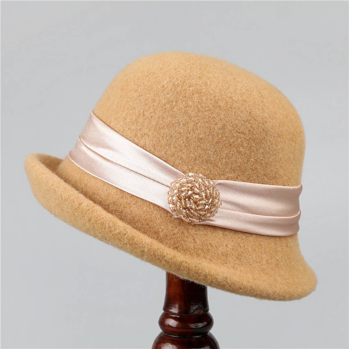 FRENCH RETRO WARM BUCKET HAT WITH PLEATED EDGES_CWAH1794