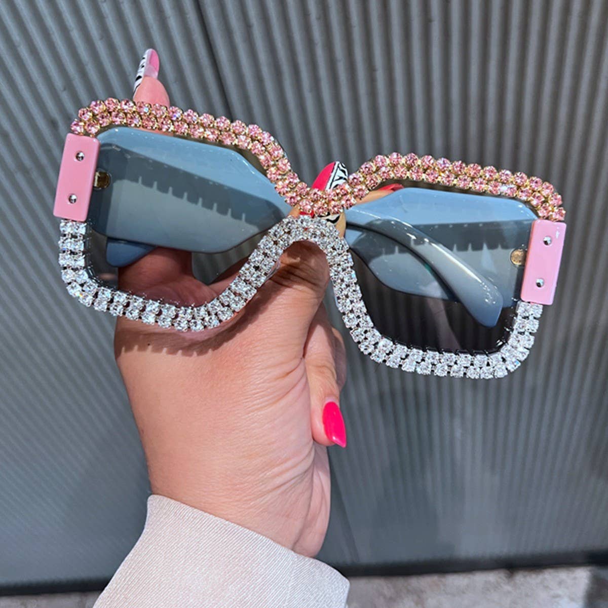 FRAMELESS ONE-PIECE FASHION SQUARE SUNGLASSES