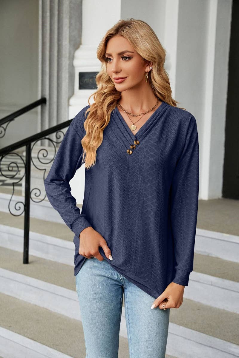 CWTBLL2802_FALL V-NECK BUTTON-UP LONG-SLEEVED TOP