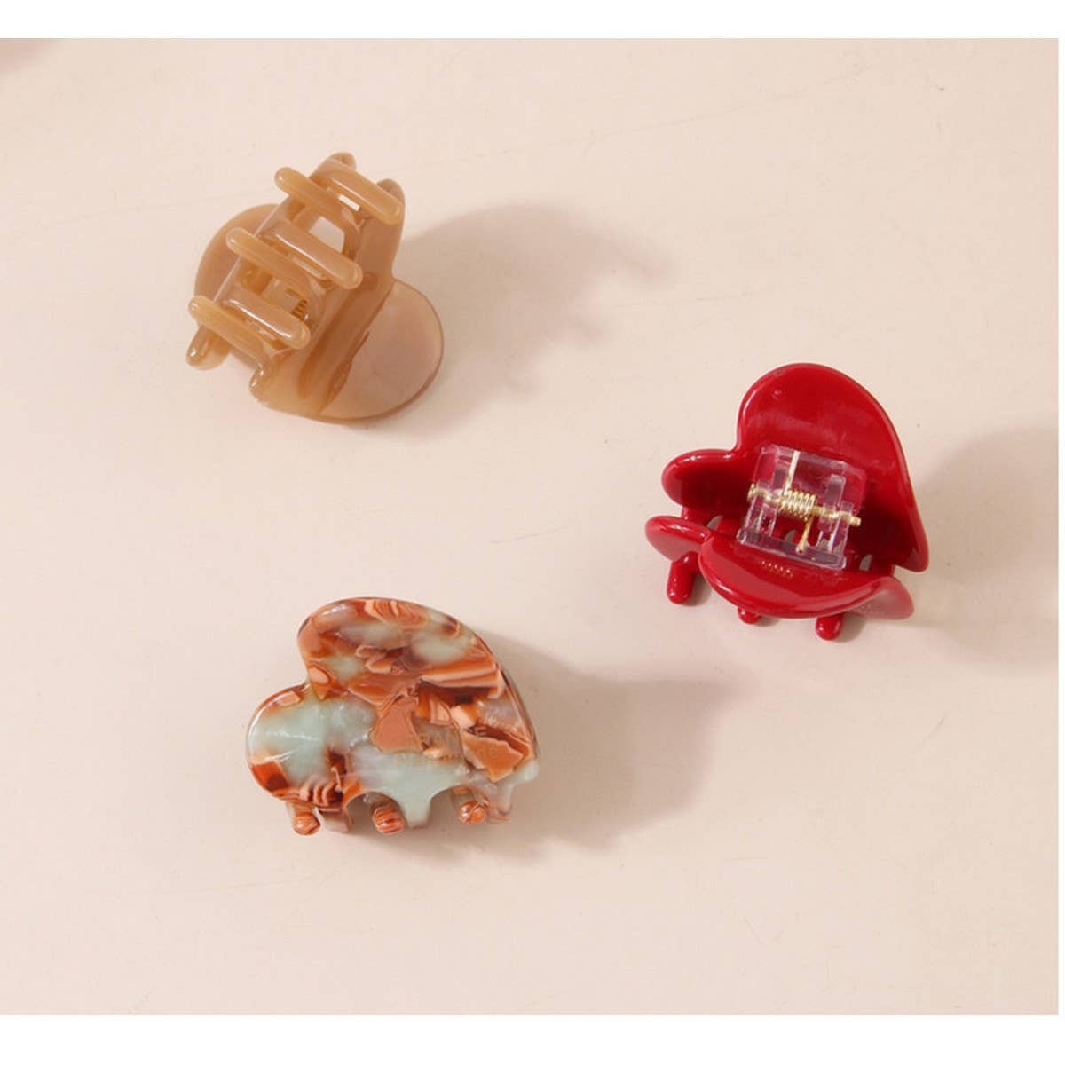 CWAHA1382_ACETIC ACID LOVE IRREGULARITY HAIR CLAW CLIP