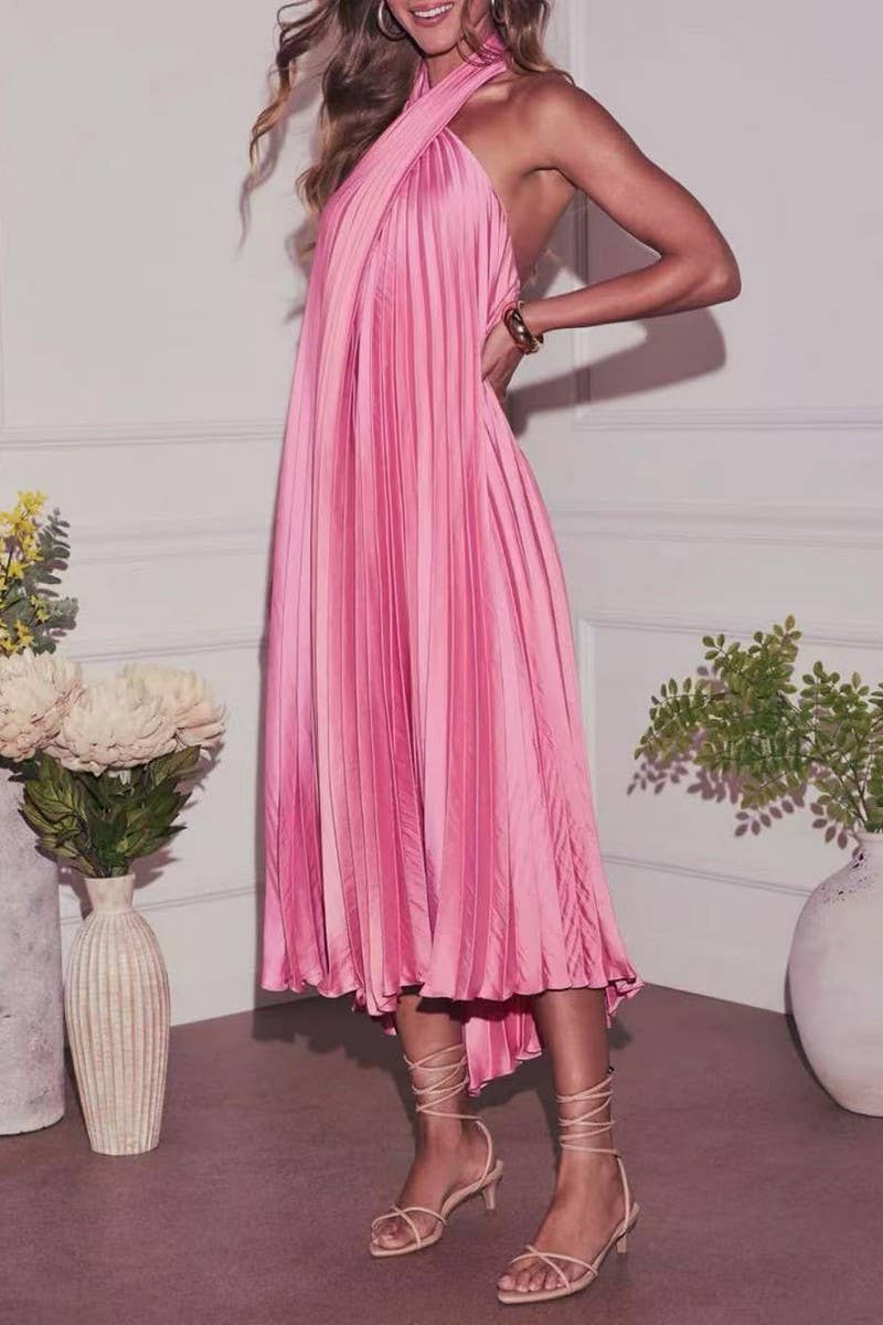 CWDHL1034_SOLID HALTER PLEATED BACKLESS SEXY DRESS