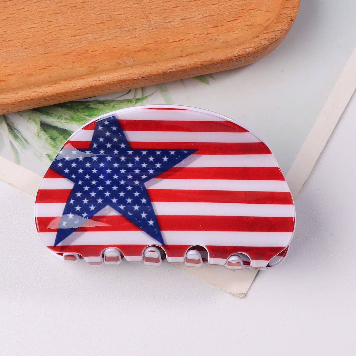 NEW SWEET AND VERSATILE HAIR CLIPS FOR JULY 4TH_CWAHA1270