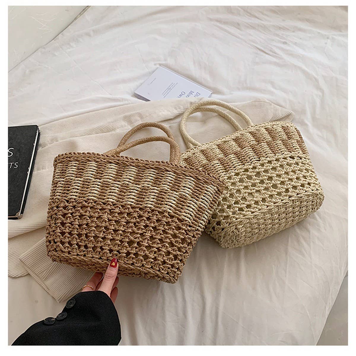 HOLLOW FRESH, SWEET AND FASHIONABLE BEACH BAG_CWAB2317