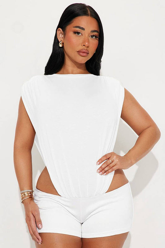 CWSTB00357_CUTOUT SLEEVELESS TOP AND BIKER SHORTS SET