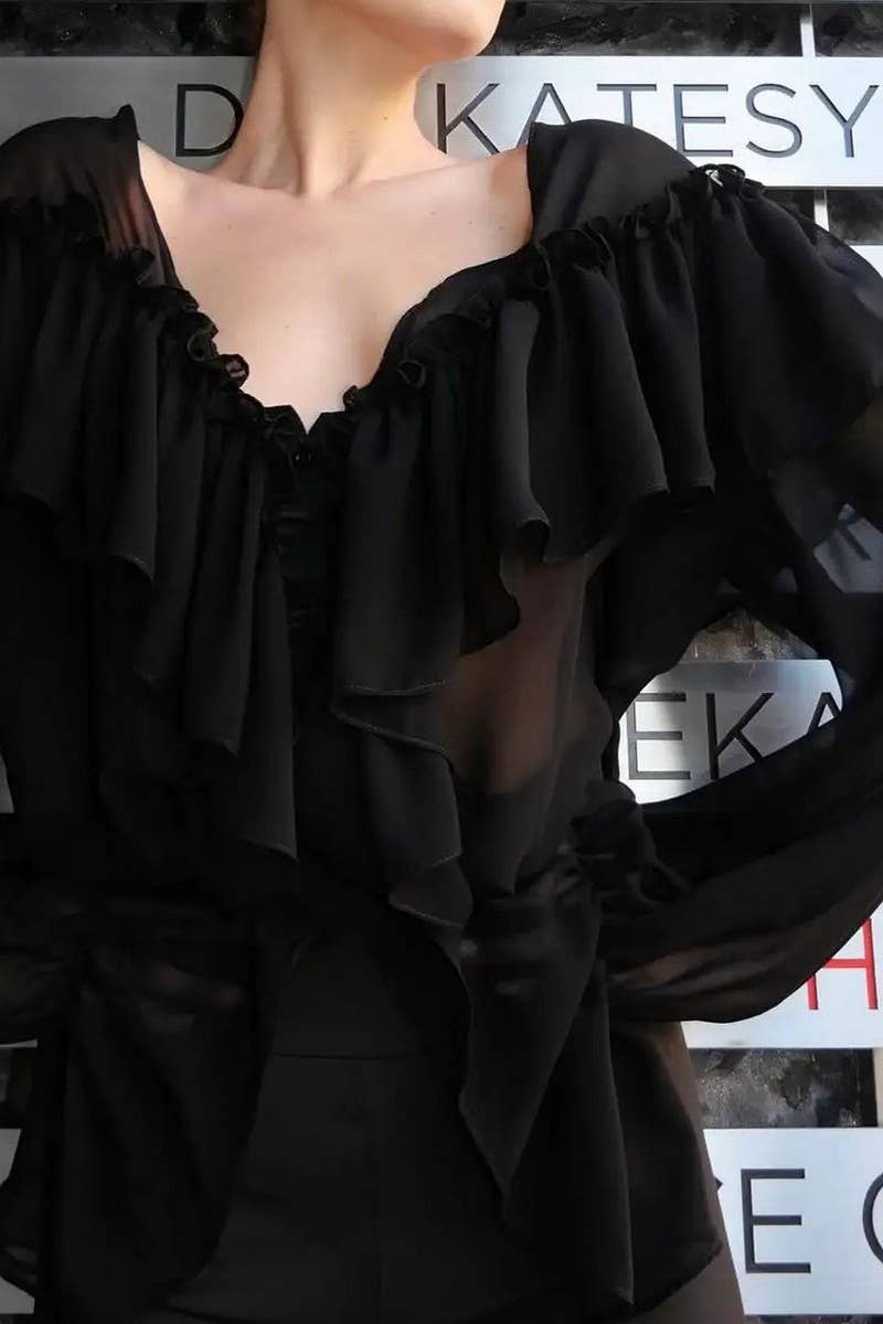 CWTTL2043_FRENCH RUFFLED LOOSE V-NECK SOLID COLOR NICHE TOP