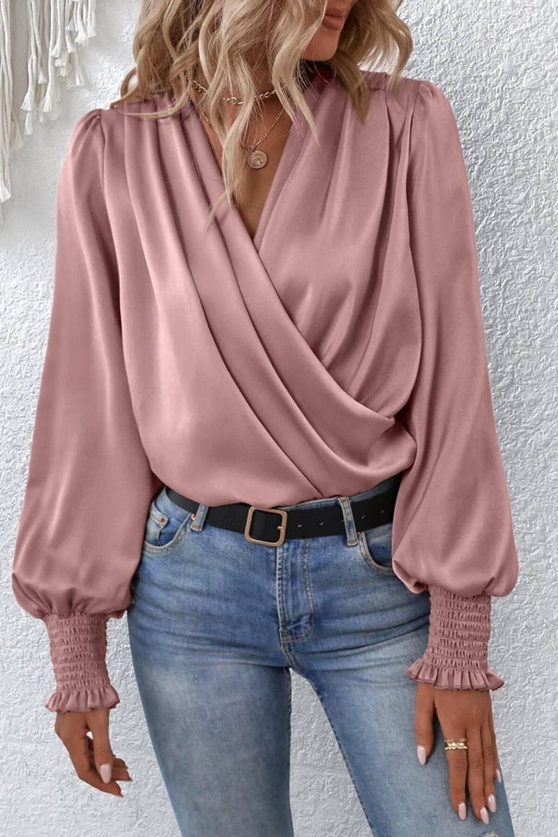 CWTBLL2517_V-NECK LONG-SLEEVED TOP WITH LANTERN SLEEVES