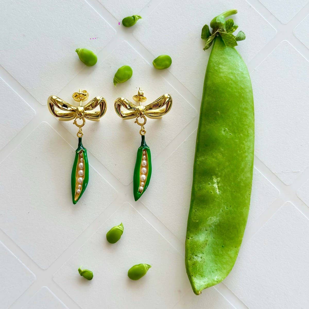 Fashionable Vegetable Wine Glass Pearl Earrings