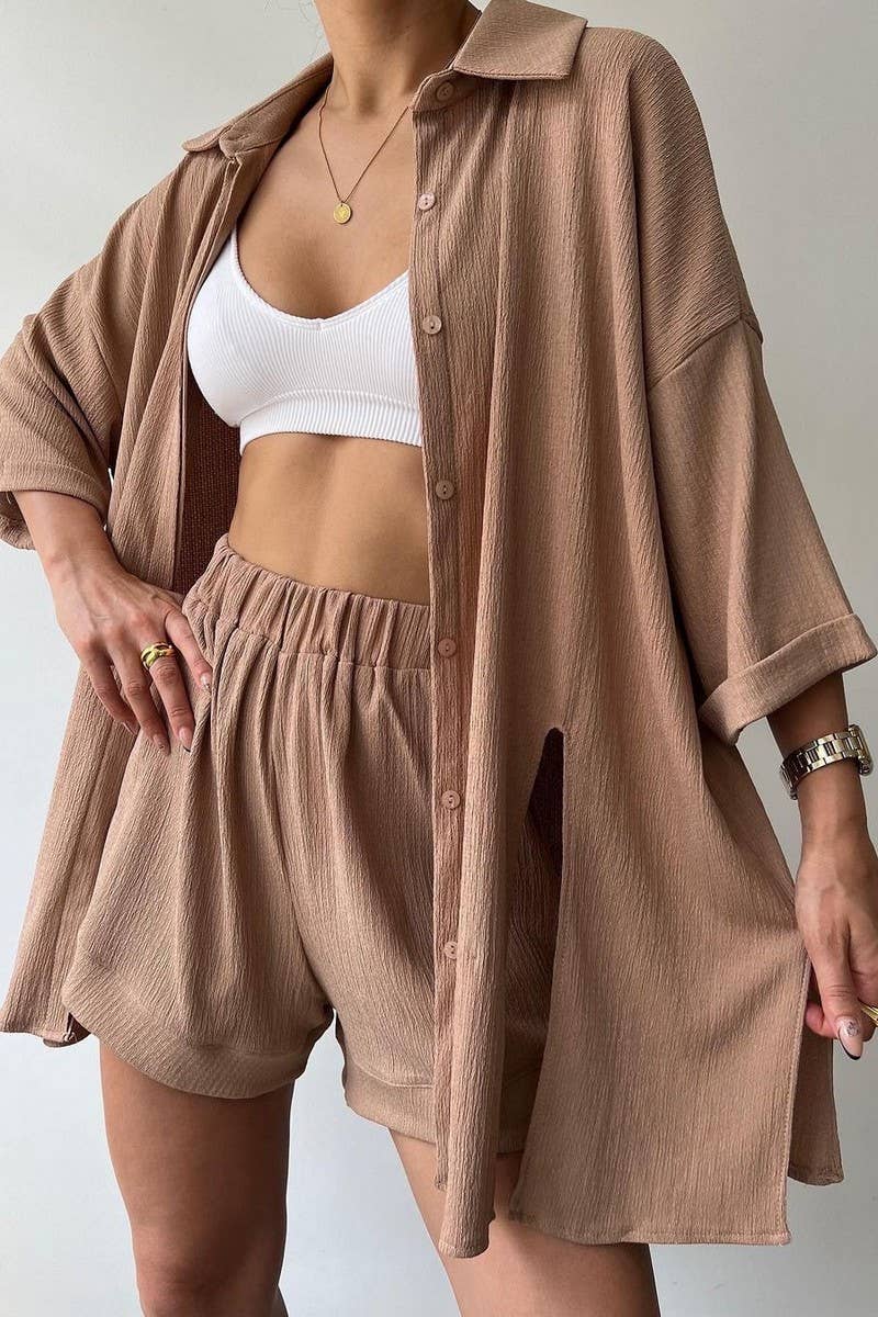 CWSTB1364_SOLID COLOR SLIT MID-SLEEVE SHIRT AND SHORTS SET