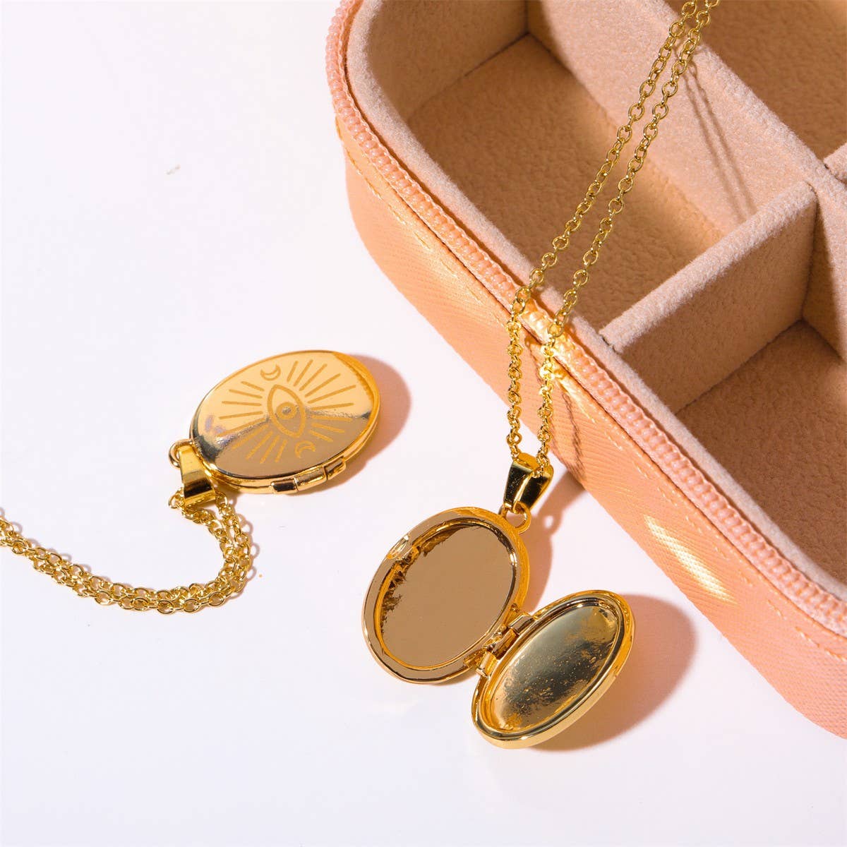 Devil's Eye Openable Photo Album Necklace