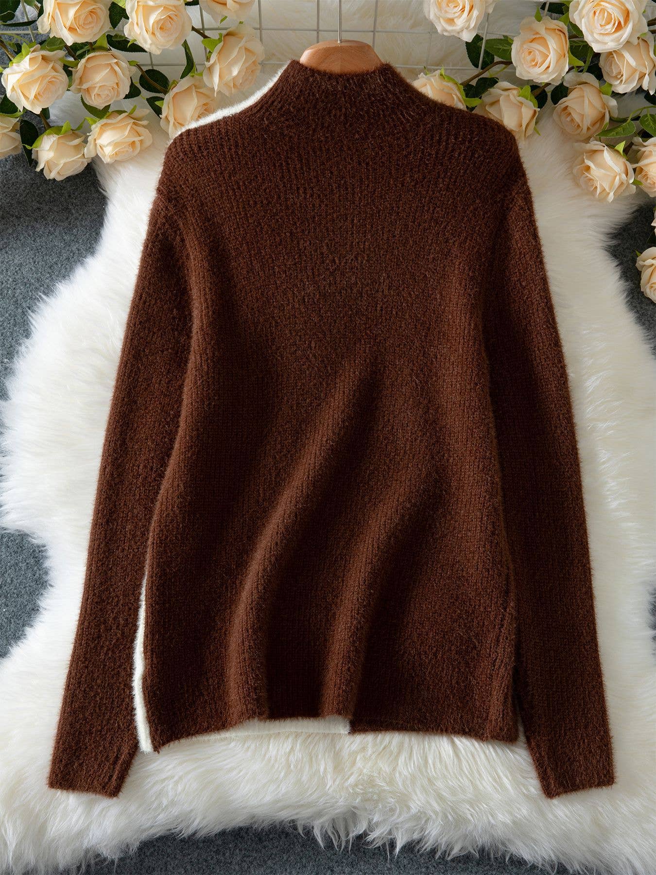 Design-sense color-blocked button knit sweater