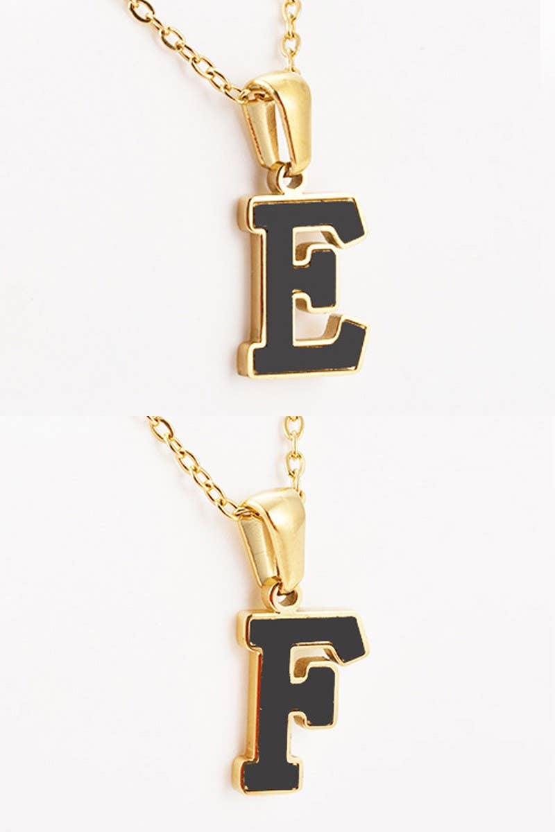 ALPHABET INITIAL PENDANT NECKLACE_CWAJE218