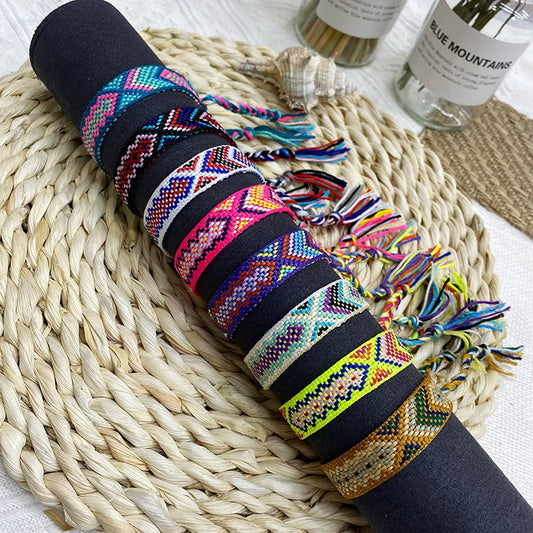 CWAJE4569_VINTAGE HAND-WOVEN EMBROIDERED TASSEL BRACELET