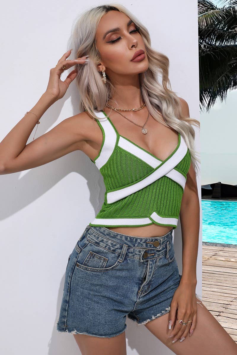 CWOSWSL0086_Sleeveless Contrast Tape Detailed Top Sweater