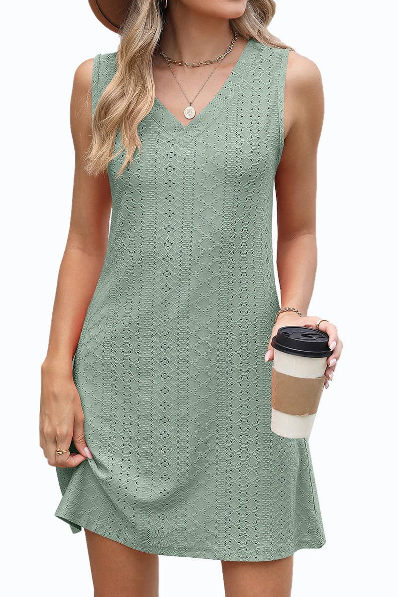 CWDSD8719_SOLID V-NECK SLEEVELESS CASUAL DRESS