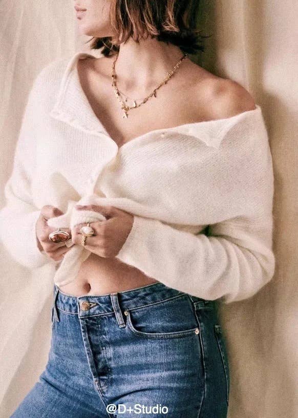 CREW-NECK SOLID COLOR SINGLE BREASTED CARDIGAN