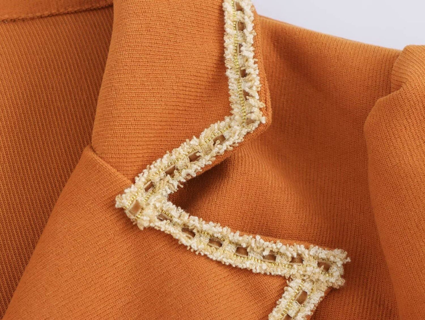 DRESS WITH SUIT COLLAR AND HIGH WAIST