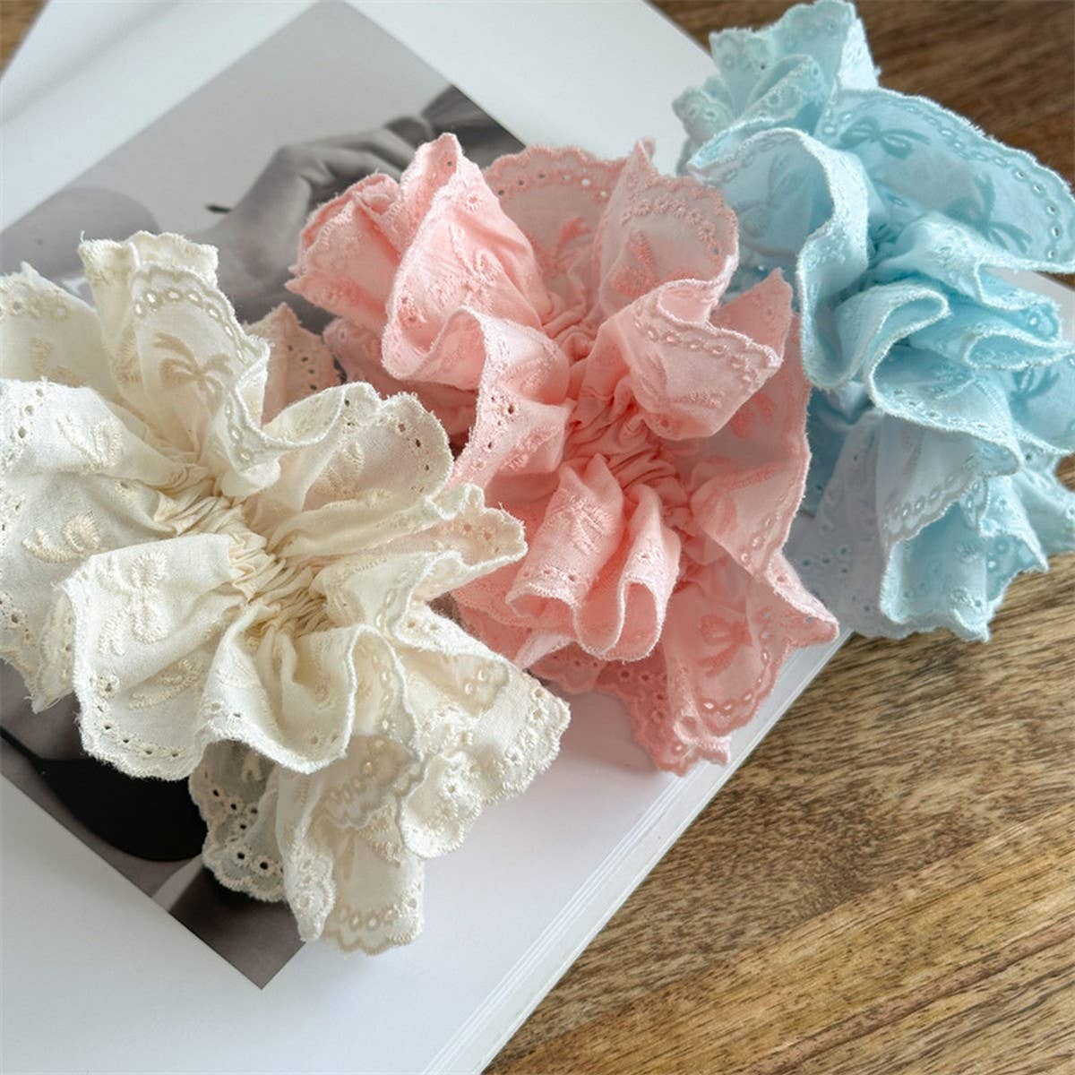 HIGH ELASTIC HOLLOW LACE HAIR BAND_CWAHA1367