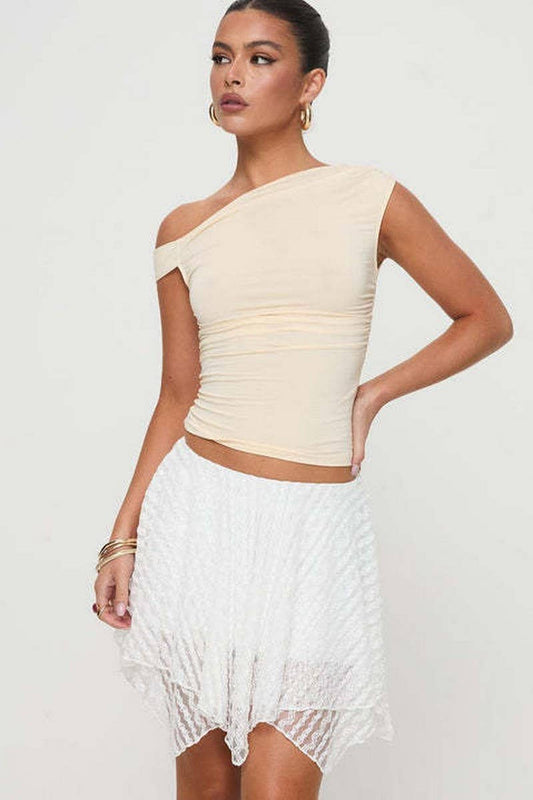 CWBSS0483_WHITE ASYMMETRICAL LACE MESH SKIRT