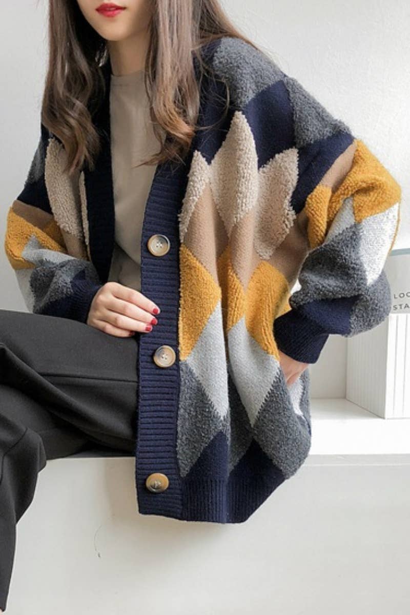 CWOCAL2179_KNITTED DIAMOND BUTTON LONG SLEEVE CARDIGAN