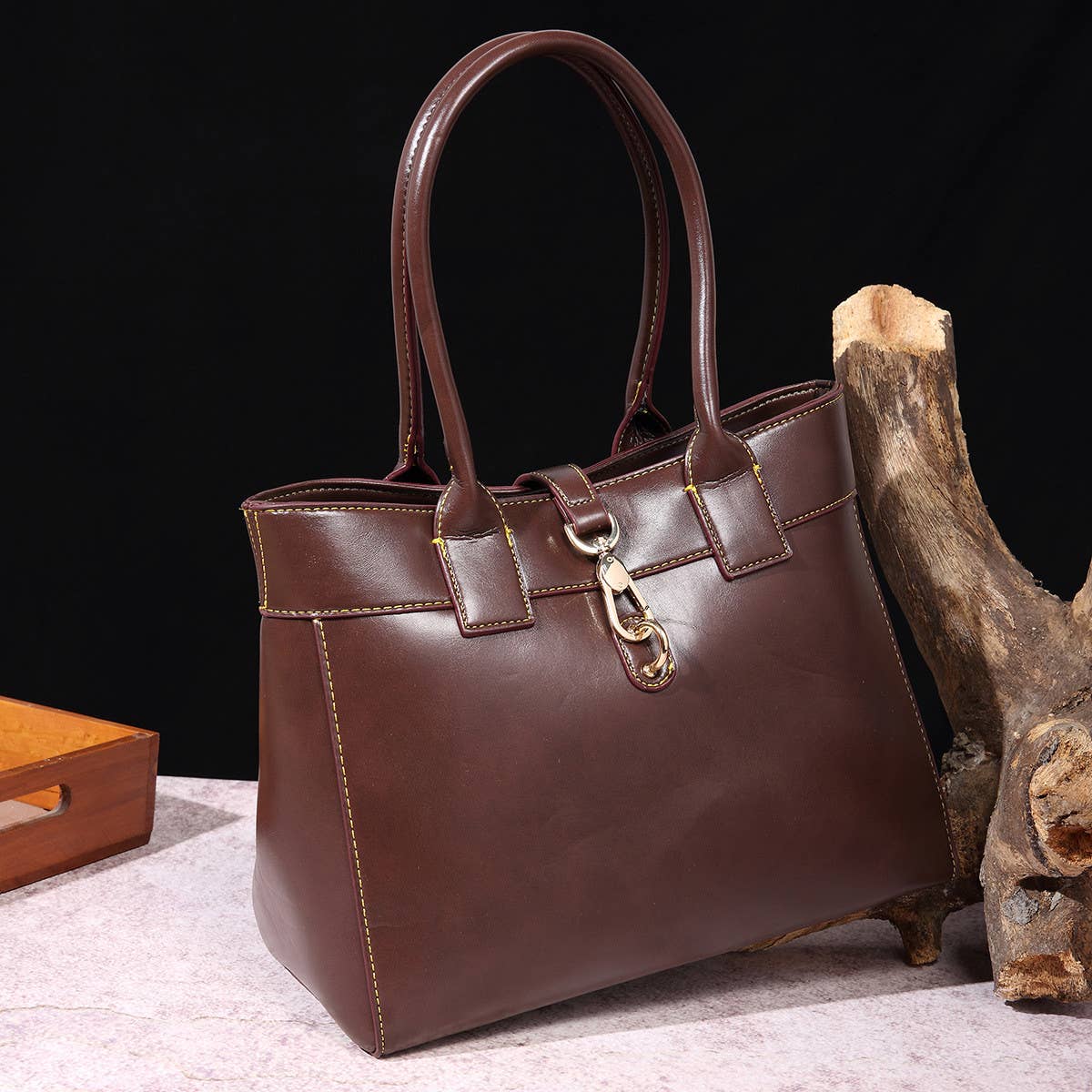 RETRO WAX LARGE-CAPACITY SHOULDER BAG_CWAB0922