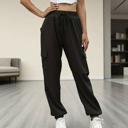 Covered pocket tapered lace-up loose cargo pants