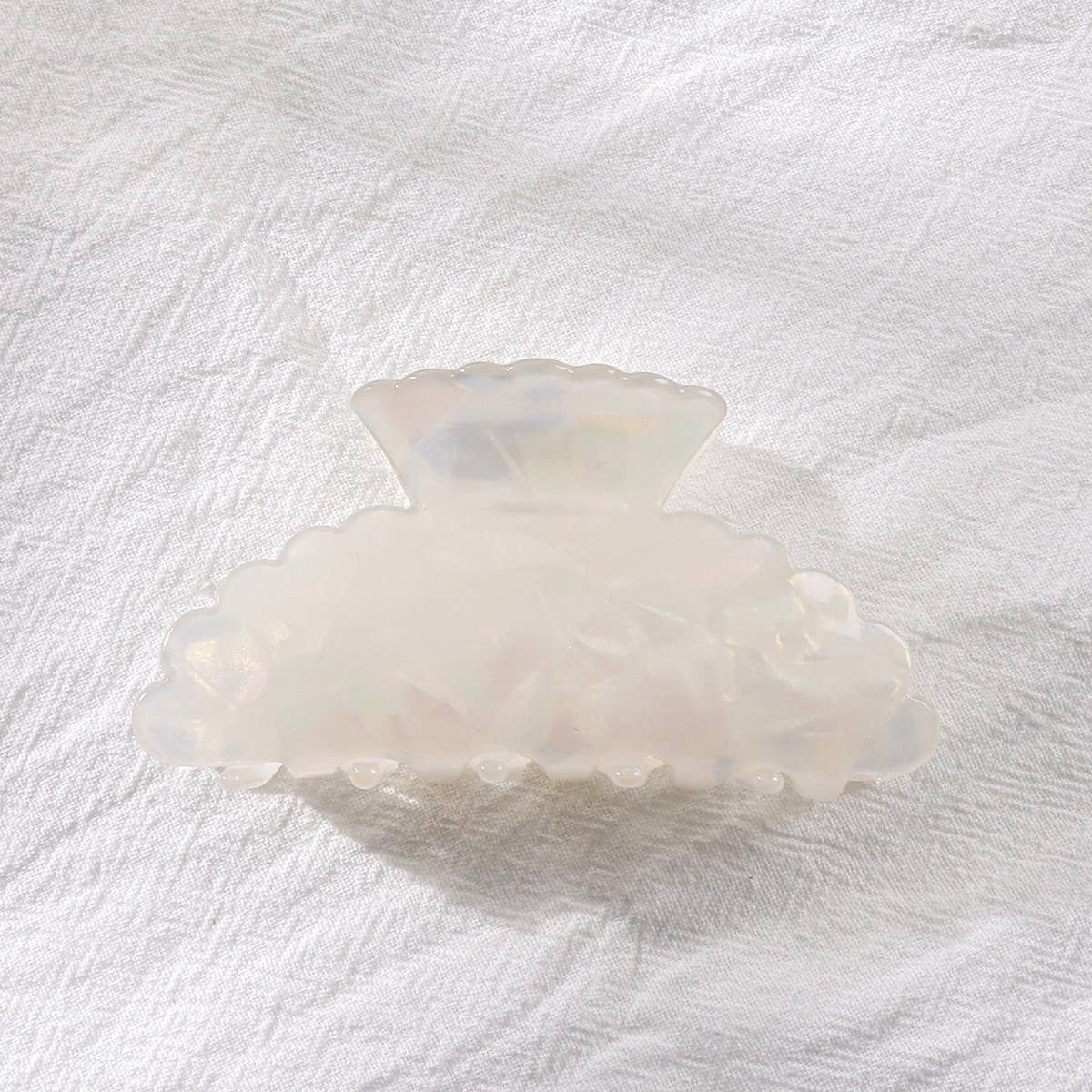 CWAHA1407_SWEET IRREGULAR HAIR CLAW CLIP