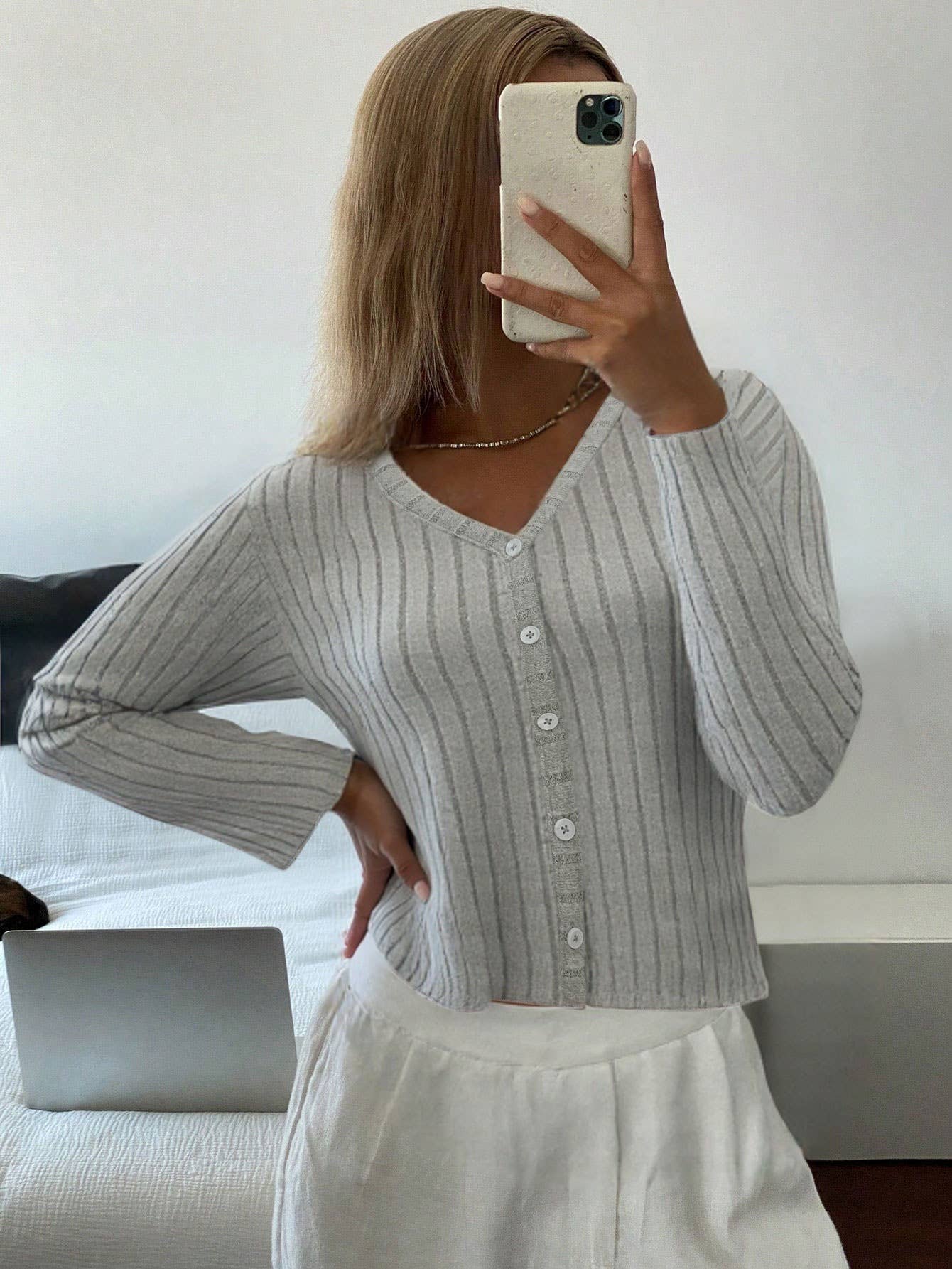 Casual single - breasted short -long sleeved top
