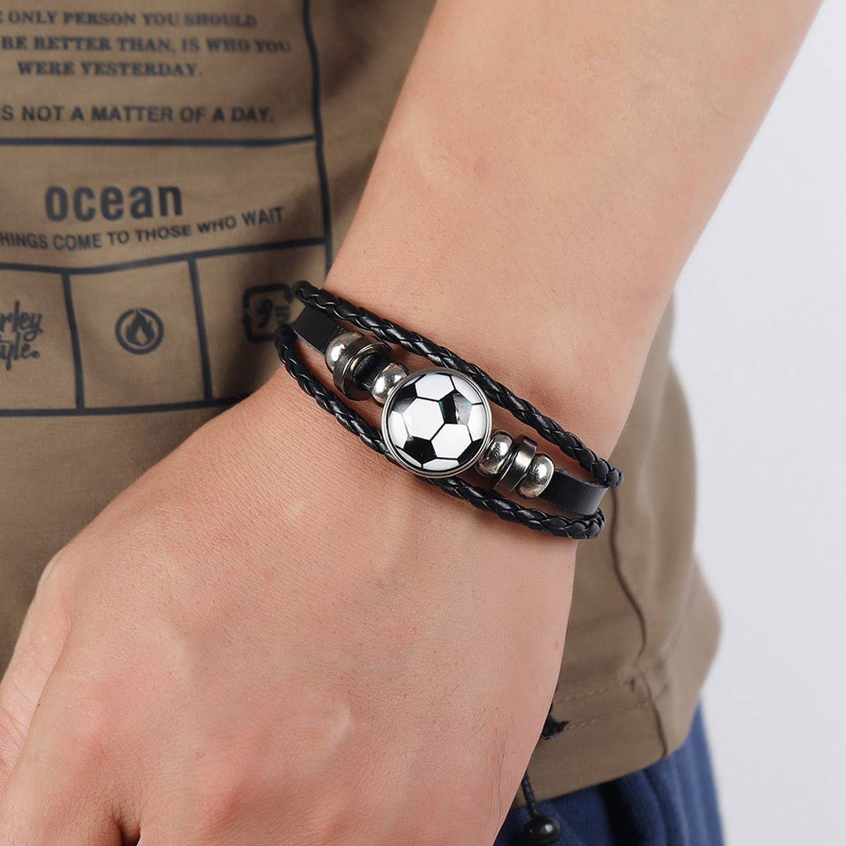 FASHIONABLE PERSONALIZED BEADED BRACELET