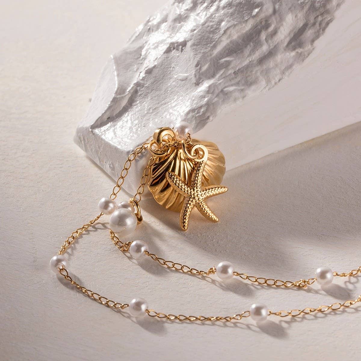 OCEAN SERIES PEARL STARFISH SHELL NECKLACE_CWAJE1366