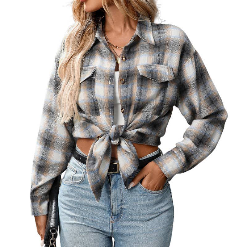 Casual and fashionable checkered pocket shirt