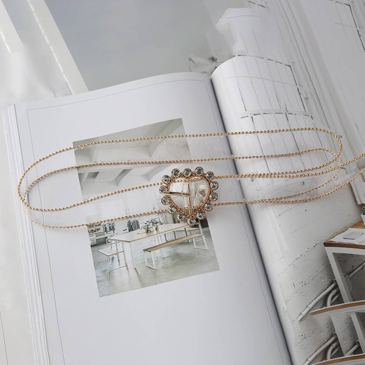 CWABE0960_FASHIONABLE TRANSPARENT DIAMOND BELT