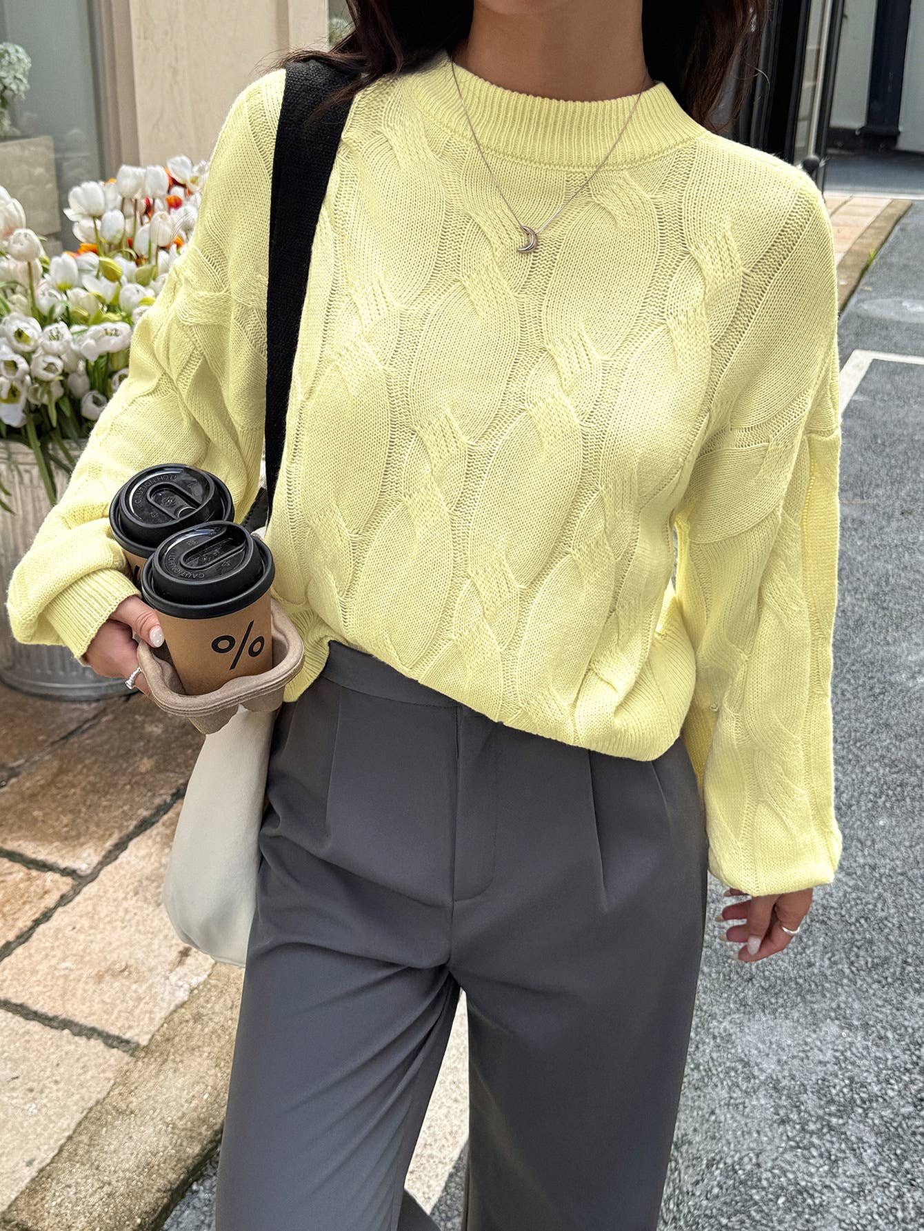 casual and simple long-sleeved base sweater