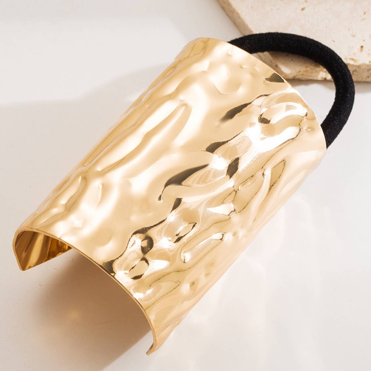 Chic Metallic Hair Ring with Minimalist Design_CWAHA6235