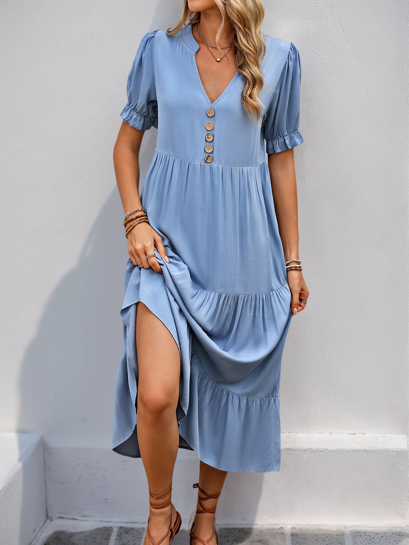 A Pose solid color stand collar mid-length dress
