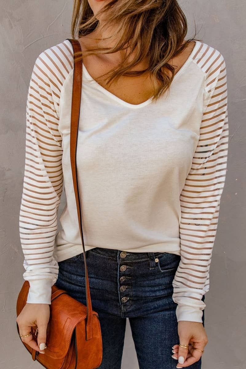 CWTBLL2995_TRANSPARENT STRIPED V-NECK LONG SLEEVE TOP