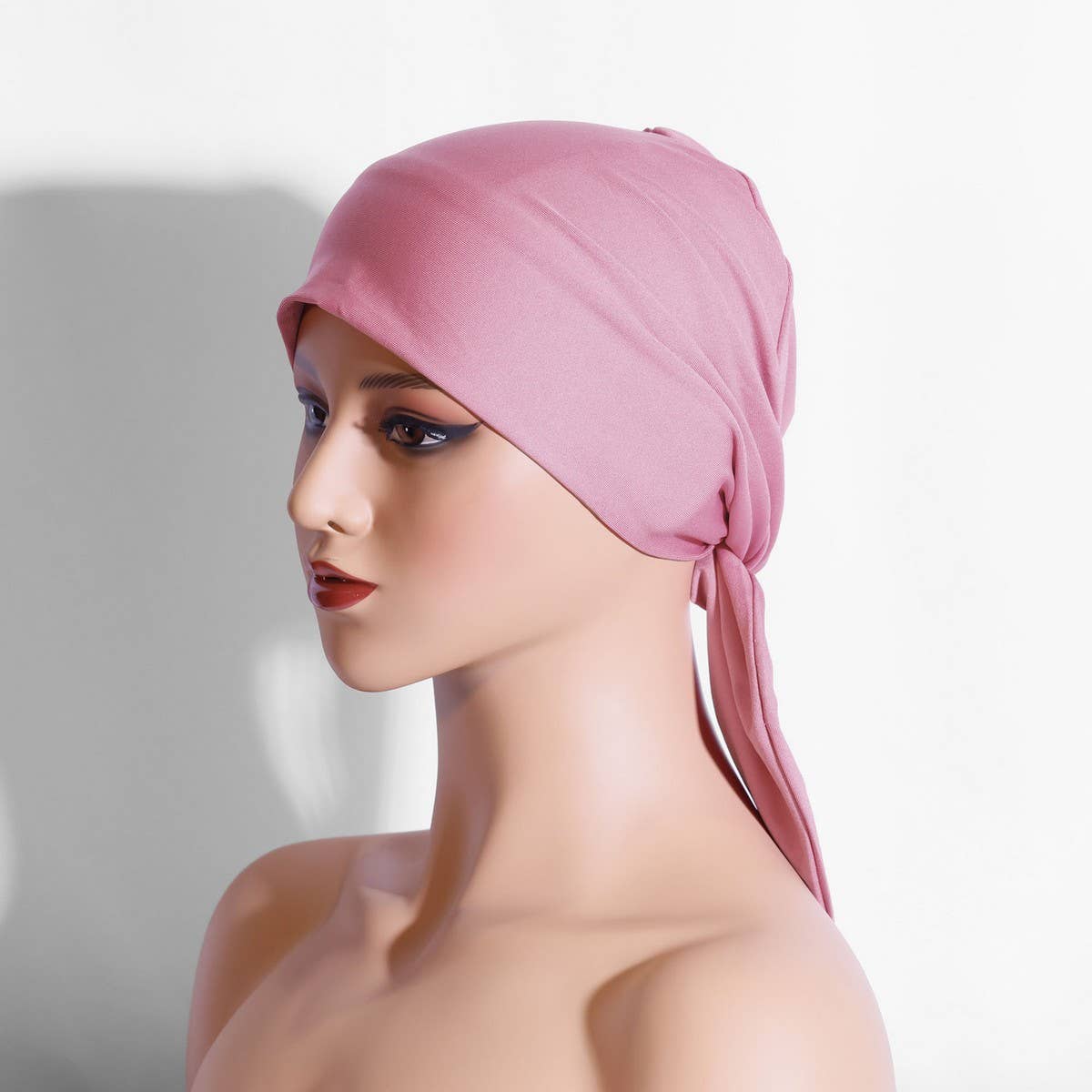 ARC-SHAPED TWO-TAIL CLASSIC ETHNIC HEADSCARF_CWASC2446