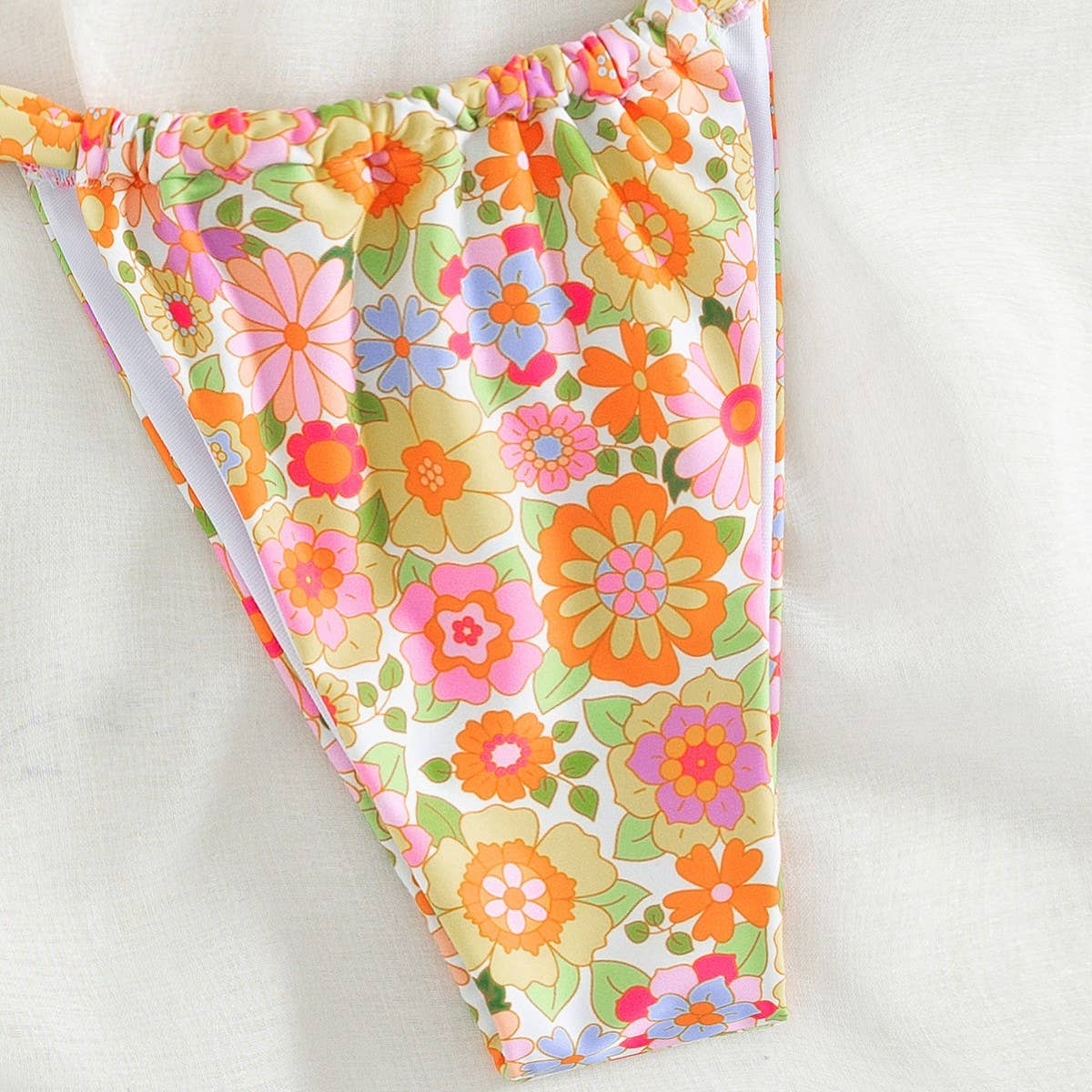 PRINTED HALTERNECK BIKINI TWO-PIECE SWIMSUIT_CWMW0730