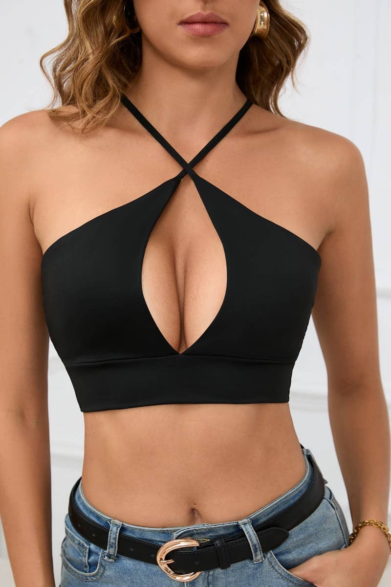CWTTK00283_SOLID COLOR CUTOUT CROP STRAP TOP