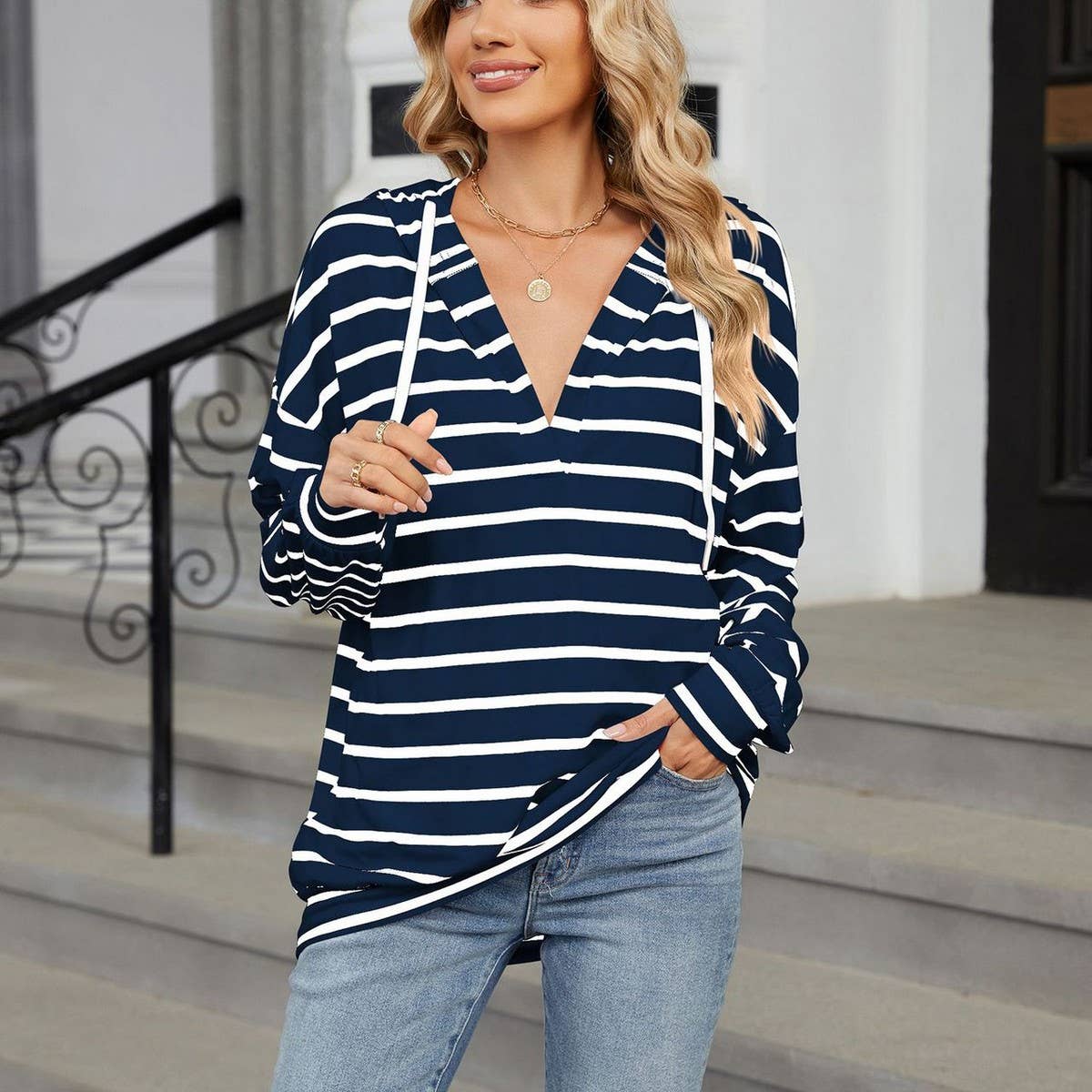 Drawstring hooded striped long-sleeved hoodie